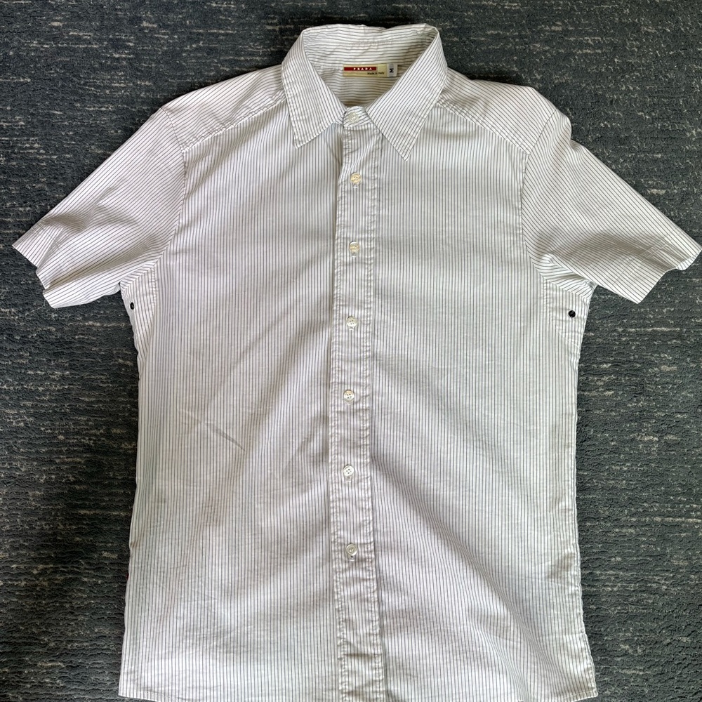 Short sleeve Prada button down - white w gray pinstripe